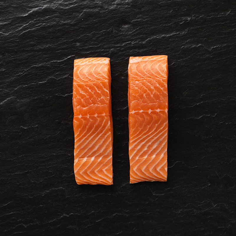 Fresh salmon fillet portions